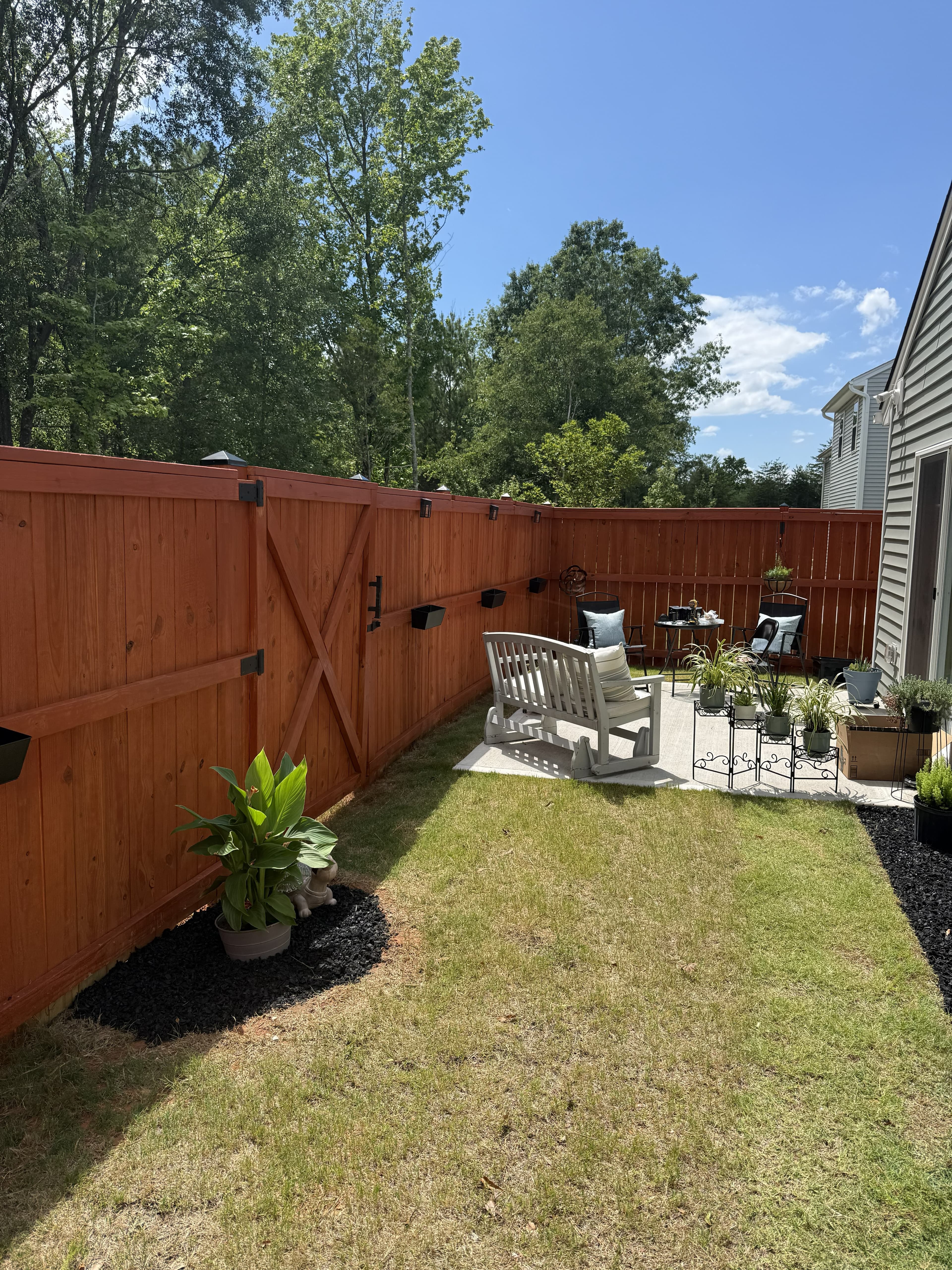 Custom Fence Installation & Staining – Image 3