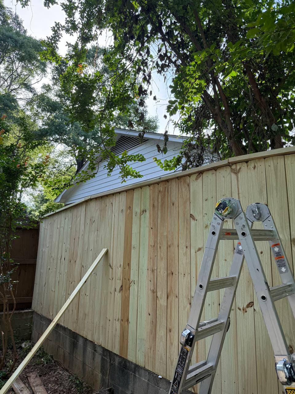 Fence Installation & Replacement – Image 6