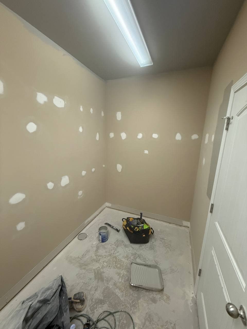 Closet Renovation and Shelving Installation – Image 2